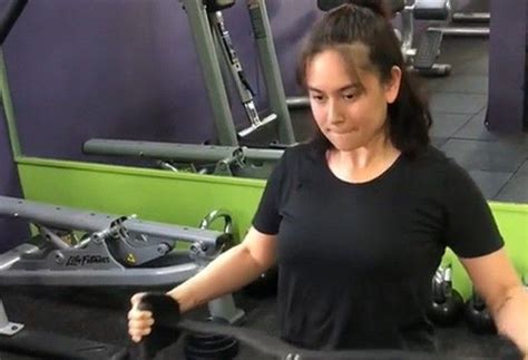 'Para hindi mapalitan': Netizens react to Yen Santos' trending .